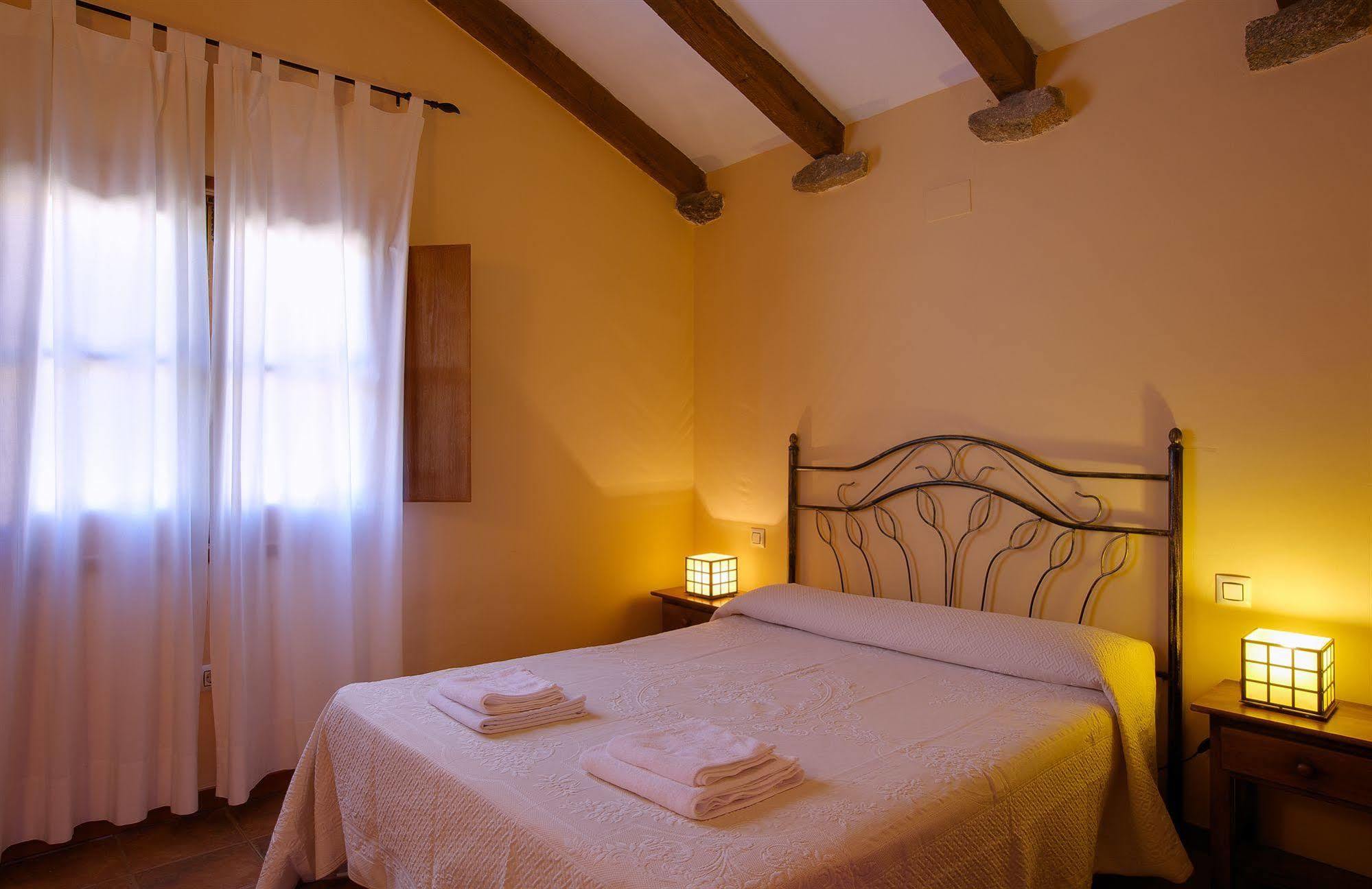 Aroma De Primavera En Casas Rurales Acebuche Casas del Monte 외부 사진